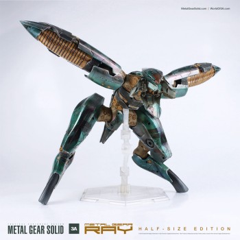 Metal Gear Solid Action Figure Metal Gear Ray Half Size Edition 22 x 45 cm